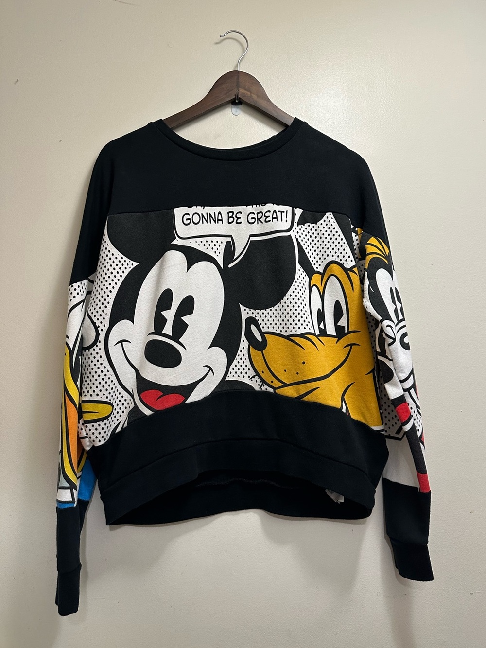 Disney Women Mickey Mouse Pluto Comic Crop
Sweatshirt pullover M Black Crewneck